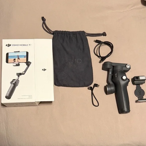 DJI Osmo Mobile 7P Stabilizer in Black